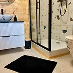 Hébergement de vacances Wodne Widoki - Letniskowy Z Jacuzzi
