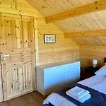 Hébergement de vacances Wodne Widoki - Letniskowy Z Jacuzzi