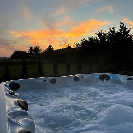 Wodne Widoki - Letniskowy Z Jacuzzi Σπίτι διακοπών Dziwnówek