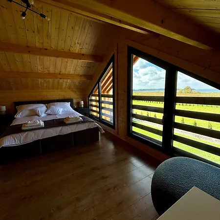 Feriehus Wodne Widoki - Letniskowy Z Jacuzzi Dziwnówek