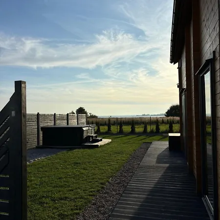 Wodne Widoki - Letniskowy Z Jacuzzi * Dziwnówek