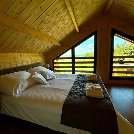 Wodne Widoki - Letniskowy Z Jacuzzi Feriehus *