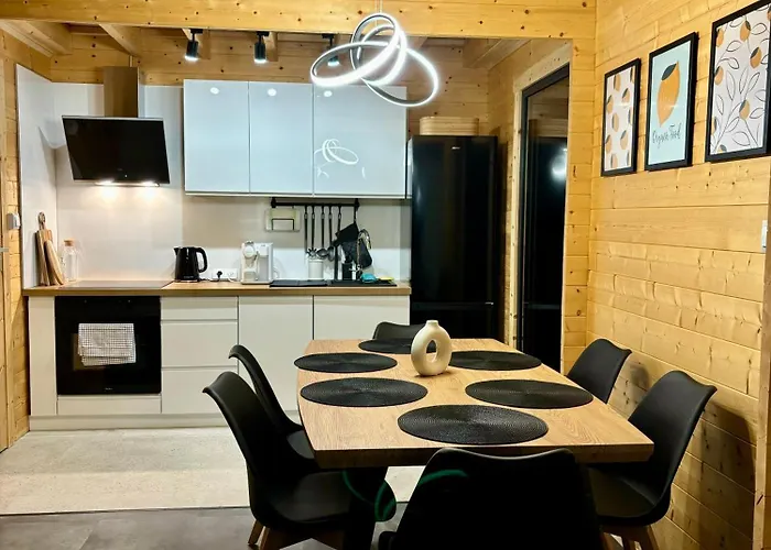 Wodne Widoki - Letniskowy Z Jacuzzi Vakantiehuis